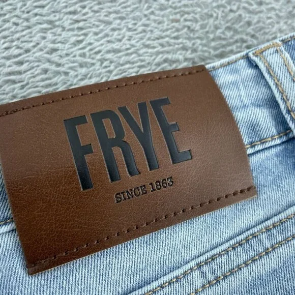 Frye Womens Stevie Wash Jeans Size 10/30 Light Blue Mid-Rise Cropped NWT 3036 - Picture 4 of 12